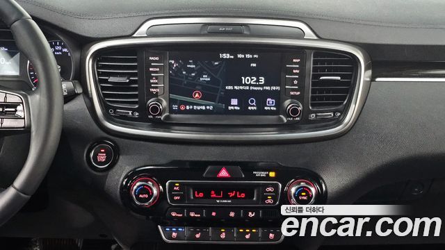 Kia Sorento 2018 — photo 15