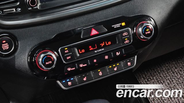 Kia Sorento 2018 — photo 20