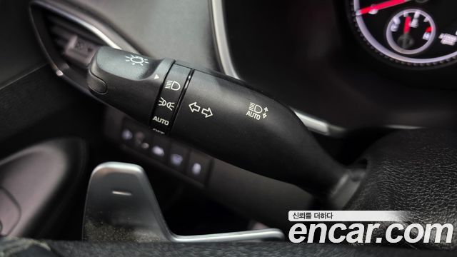 Hyundai Santafe 2023 — photo 28