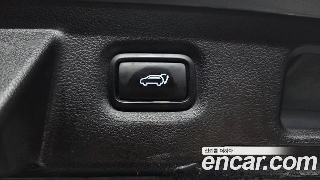 Hyundai Santafe 2023 — photo 34