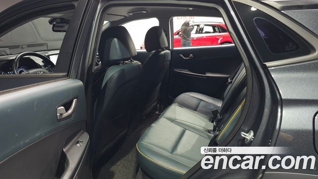 Hyundai Kona 2018 — photo 17