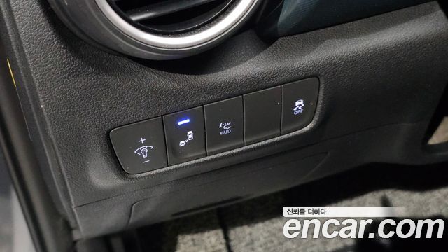 Hyundai Kona 2018 — photo 25