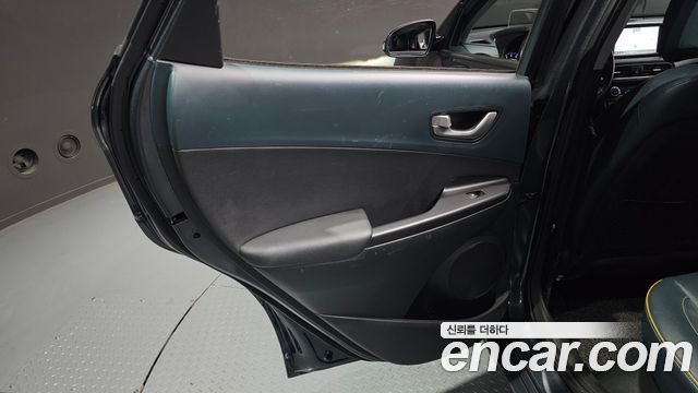 Hyundai Kona 2018 — photo 15