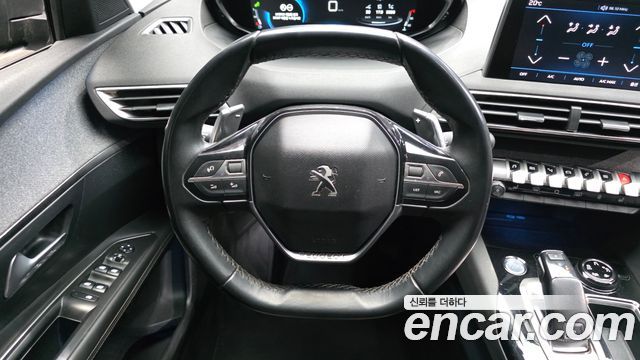 Peugeot 3008 2019 — photo 13