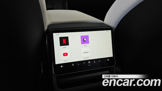 Tesla Model 3 2025 — photo 31