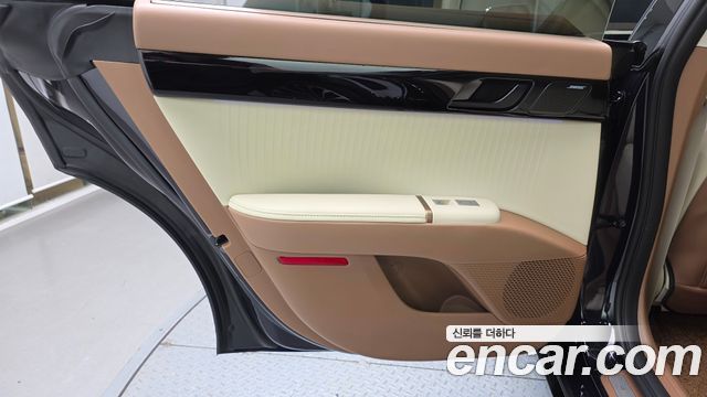 Hyundai Grandeur 2025 — photo 15
