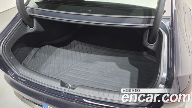 Hyundai Grandeur 2025 — photo 36