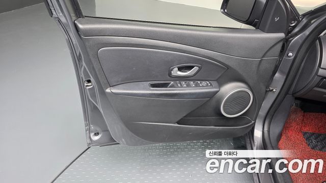 Renault Korea SM3 2017 — photo 14