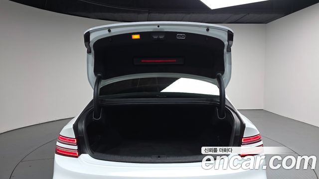 Genesis G80 2025 — photo 26