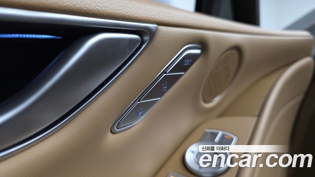 Genesis G80 2025 — photo 32