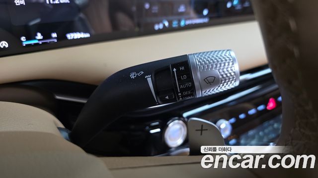 Genesis G80 2025 — photo 36
