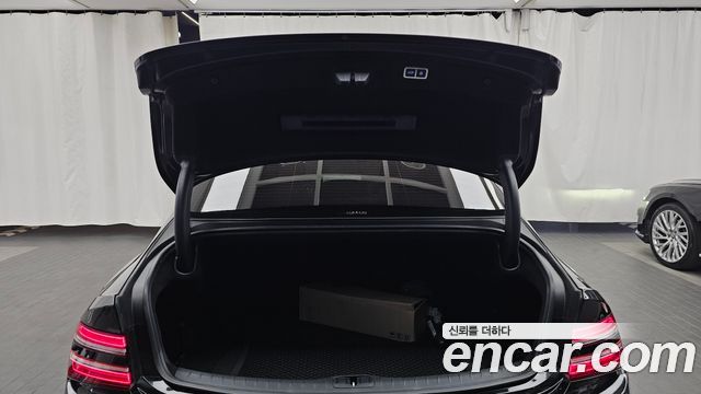 Genesis G80 2023 — photo 24