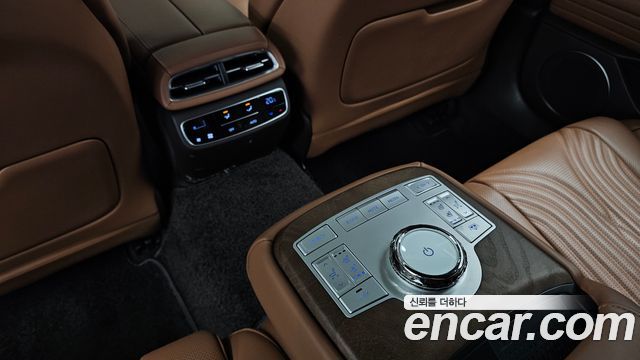 Genesis G80 2023 — photo 25