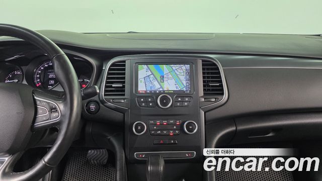 Renault Korea SM6 2020 — photo 20