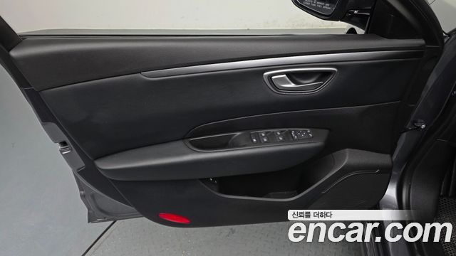 Renault Korea SM6 2020 — photo 14