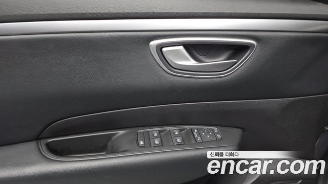 Renault Korea SM6 2020 — photo 28
