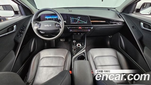 Kia Niro 2023 — photo 7