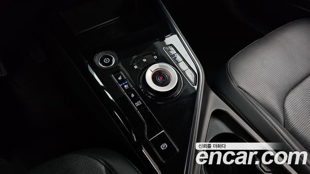 Kia Niro 2023 — photo 9