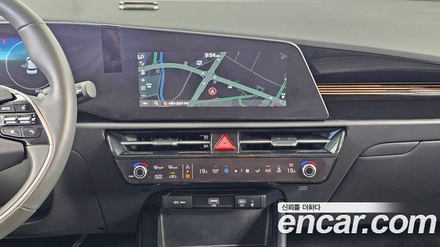 Kia Niro 2023 — photo 14