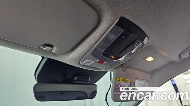 Kia Niro 2023 — photo 17