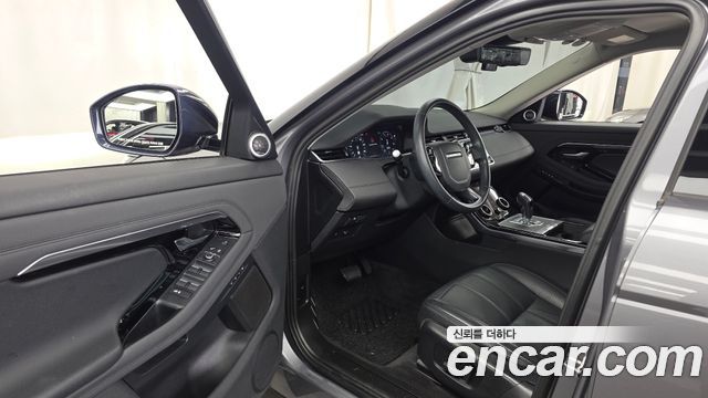 Land Rover Range Rover Evoque 2020 — photo 13