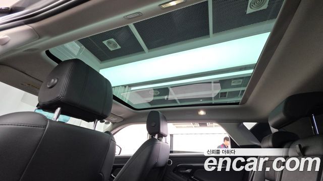 Land Rover Range Rover Evoque 2020 — photo 24
