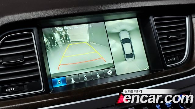 Genesis G80 2017 — photo 21