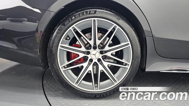 Mercedes-Benz AMG GT 2026 — photo 5
