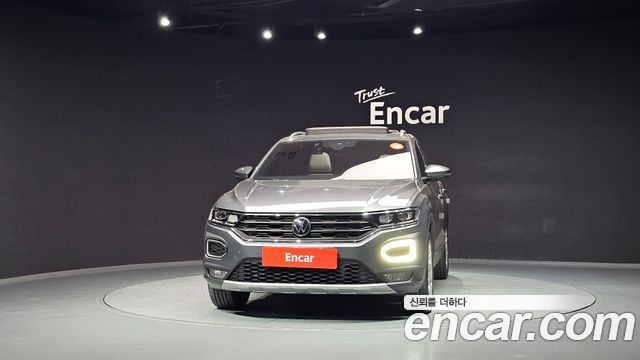 Volkswagen T-Roc 2021 — photo 3