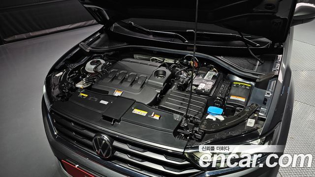 Volkswagen T-Roc 2021 — photo 6