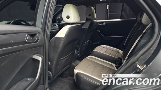 Volkswagen T-Roc 2021 — photo 17