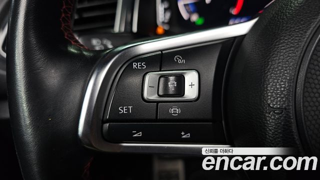 Volkswagen T-Roc 2021 — photo 29
