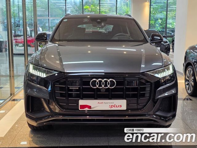 Audi Q8 2023 — photo 3