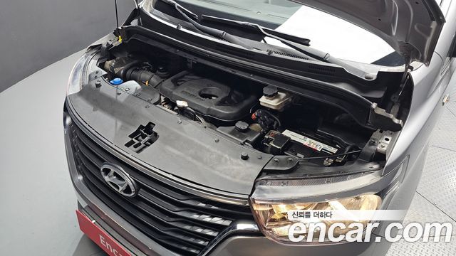 Hyundai Starex 2021 — photo 6