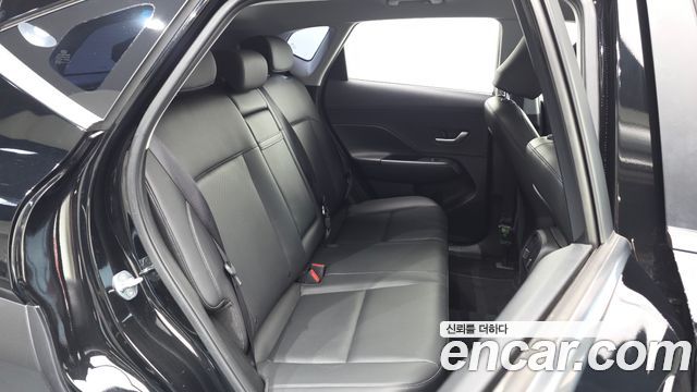 Hyundai Kona 2023 — photo 17