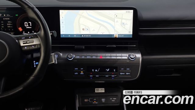 Hyundai Kona 2023 — photo 19