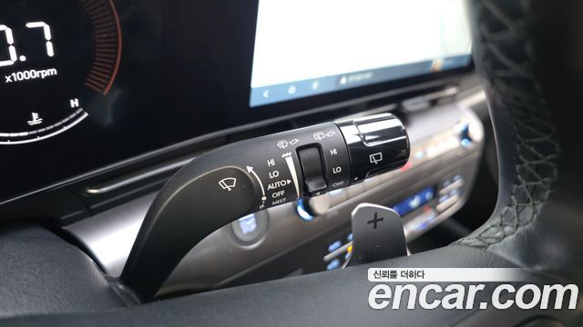Hyundai Kona 2023 — photo 25