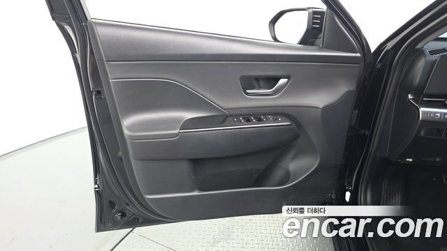 Hyundai Kona 2023 — photo 14