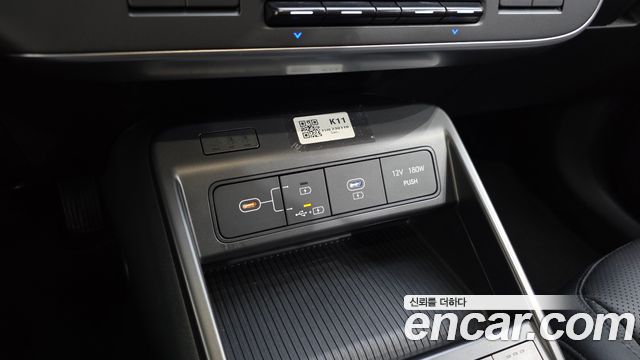 Hyundai Kona 2023 — photo 29