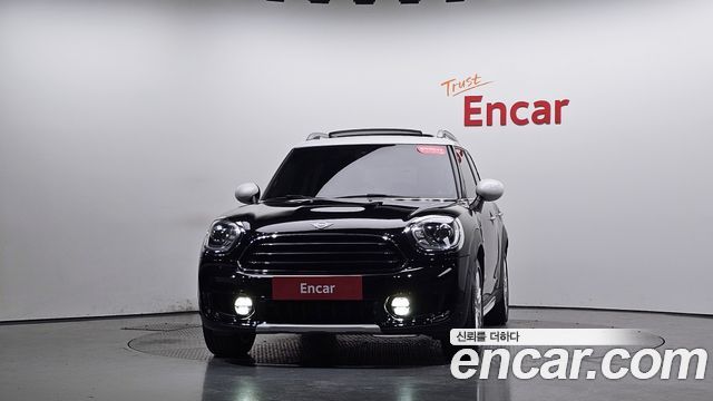 Mini Countryman 2018 — photo 3