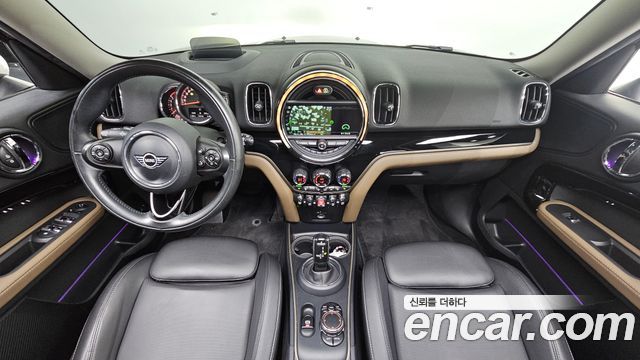 Mini Countryman 2018 — photo 10