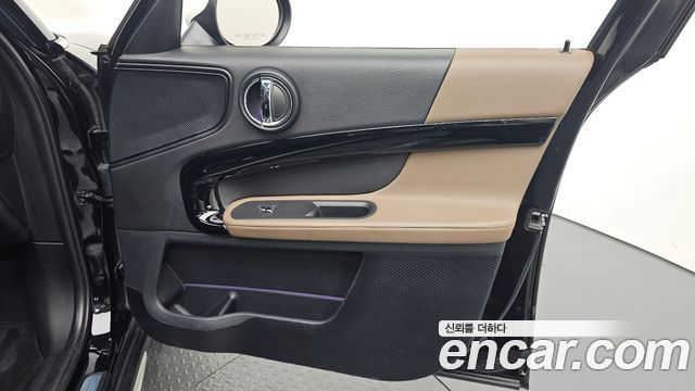 Mini Countryman 2018 — photo 14