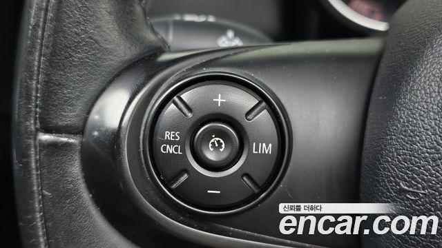 Mini Countryman 2018 — photo 30