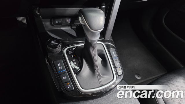 Kia Seltos 2023 — photo 12