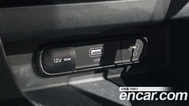 Kia Seltos 2023 — photo 19