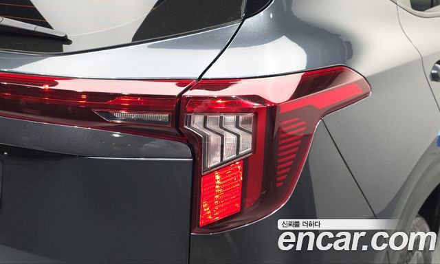 Kia Seltos 2023 — photo 9