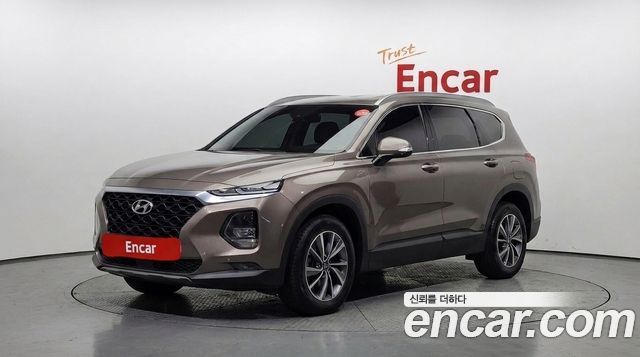 Hyundai Santafe 2019 — photo 1
