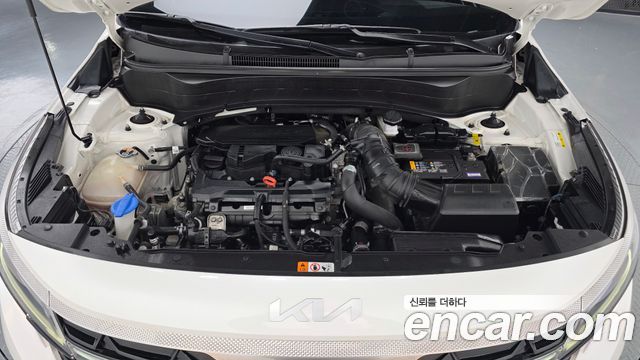 Kia Seltos 2023 — photo 6