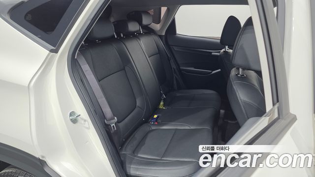 Kia Seltos 2023 — photo 18