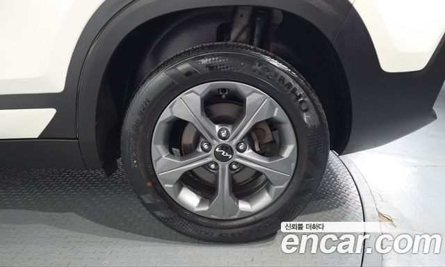 Kia Seltos 2023 — photo 7